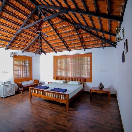 Aadhavana Homestay - Sakleshpur Māranhalli Esterno foto